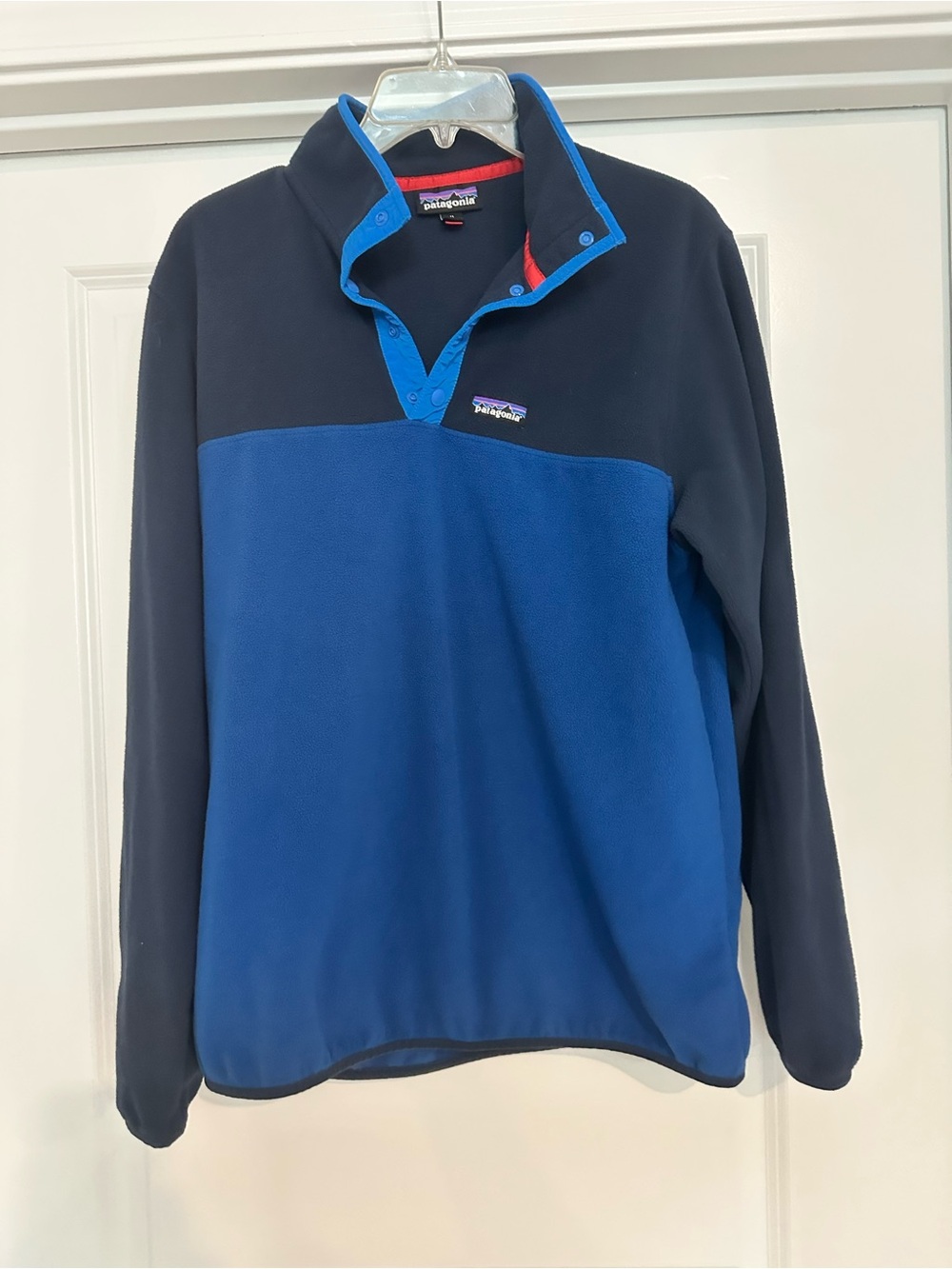 Patagonia Two-Tone Navy and Royal Blue Fleece Pullover